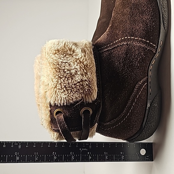 BareTraps Legend Booties Ankle Boot Brown Suede Leather Side Zipper Faux Fur 11M - Picture 16 of 16